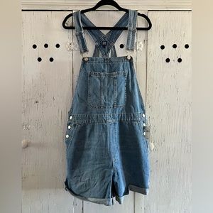 NWT Gap Large Short Denim Overalls